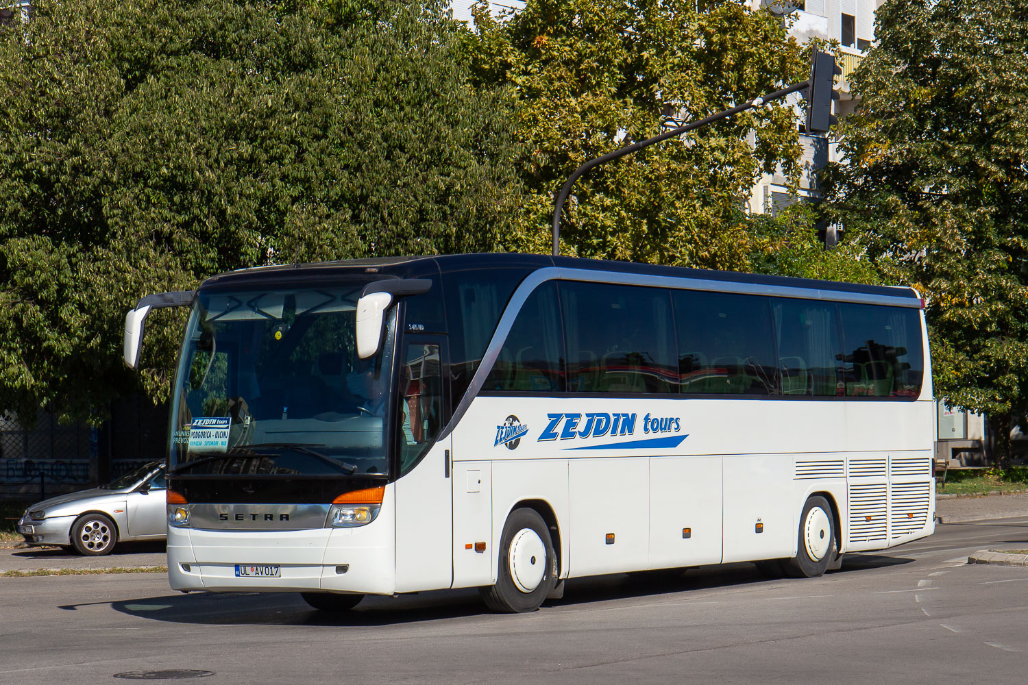 Černá Hora, Setra S415HD č. UL AV017