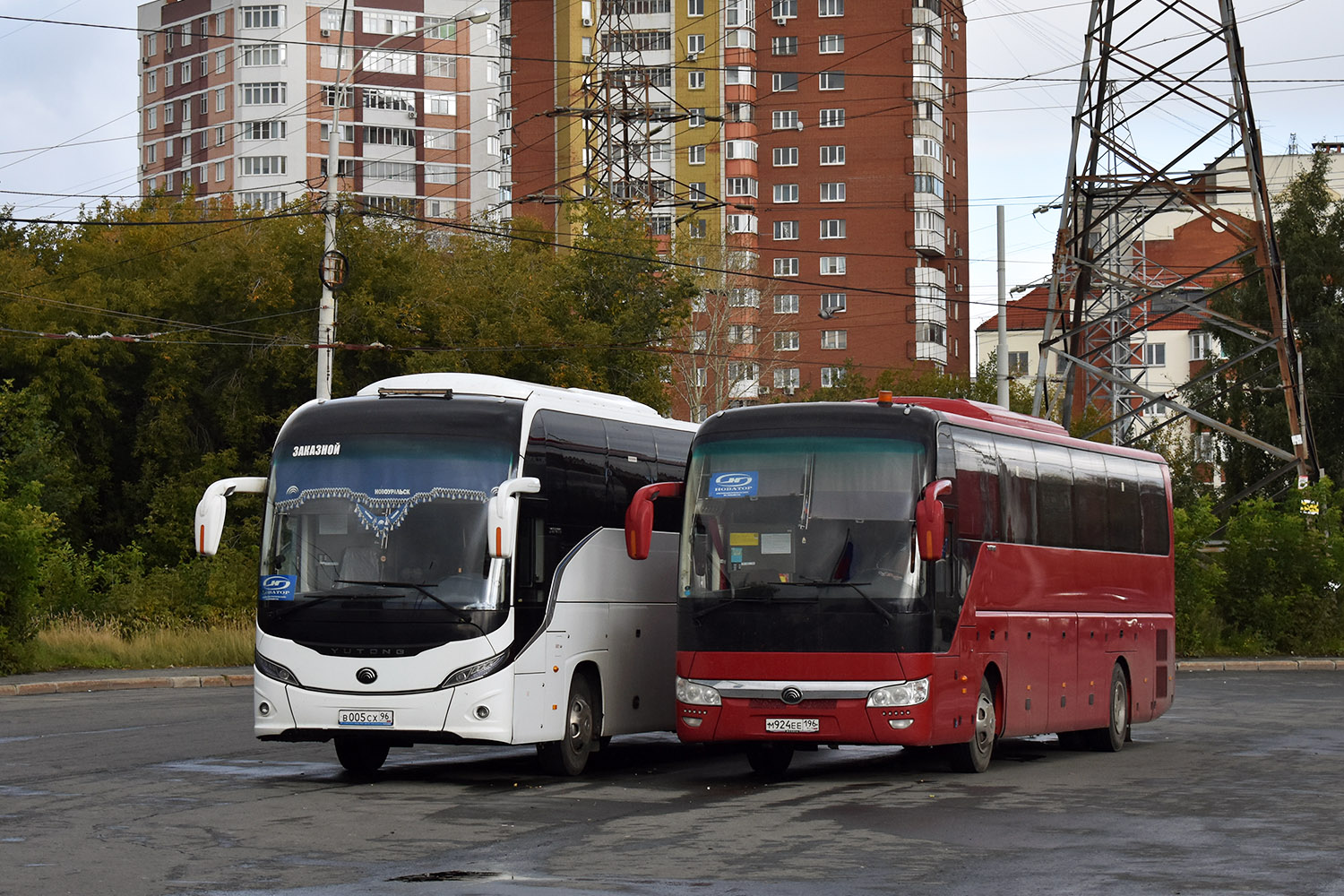 Свердловская область, Yutong ZK6122H9 № М 924 ЕЕ 196