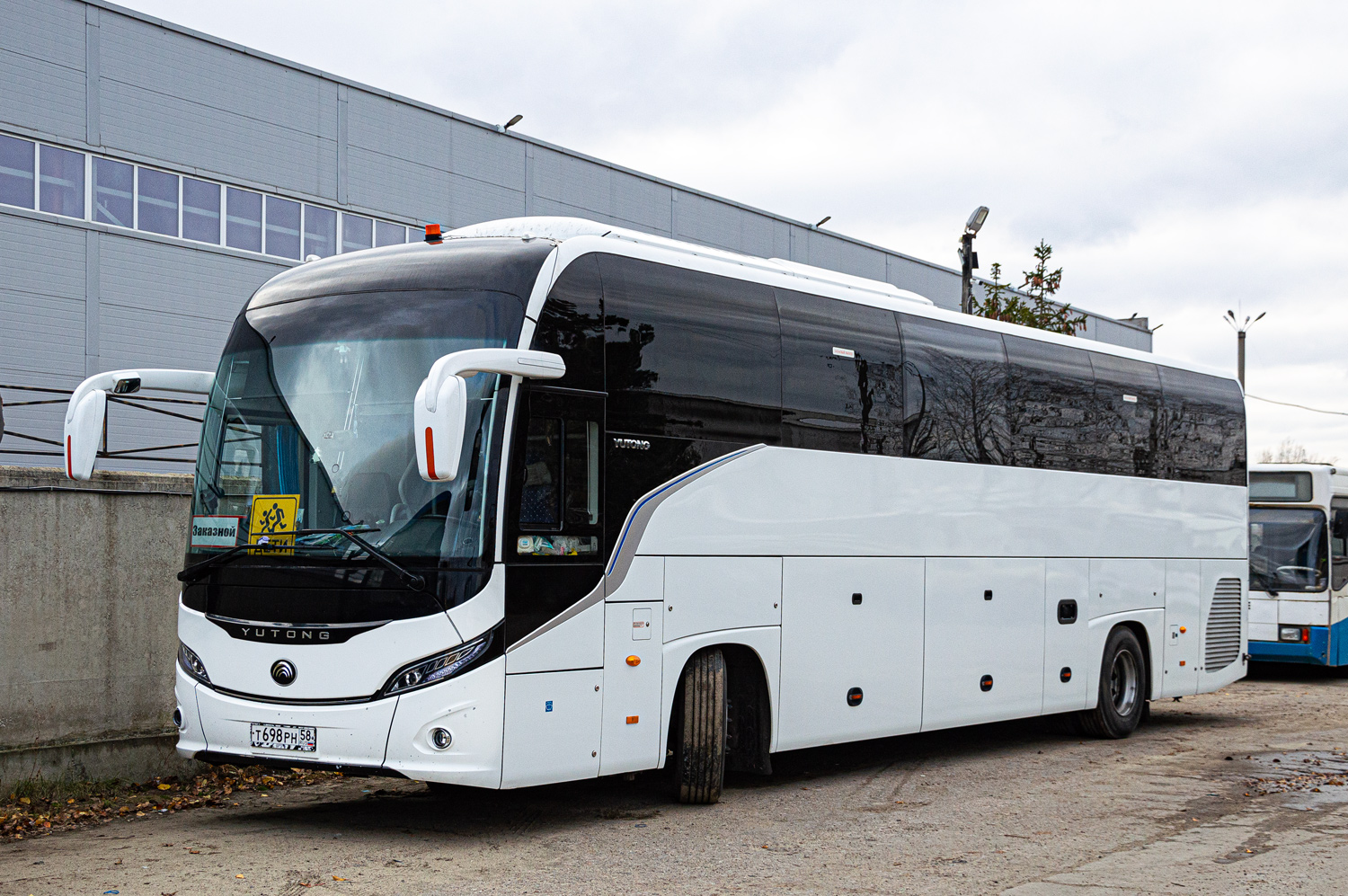 Пензенская область, Yutong C12PRO (ZK6128H) № Т 698 РН 58