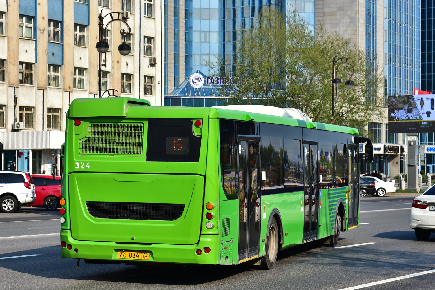 Тюменская область, ЛиАЗ-5292.65 № 324