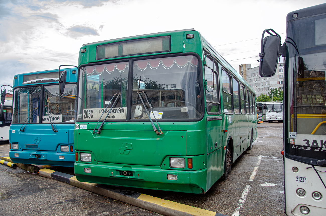 Гродненская область, Неман-52012-030 № 020541