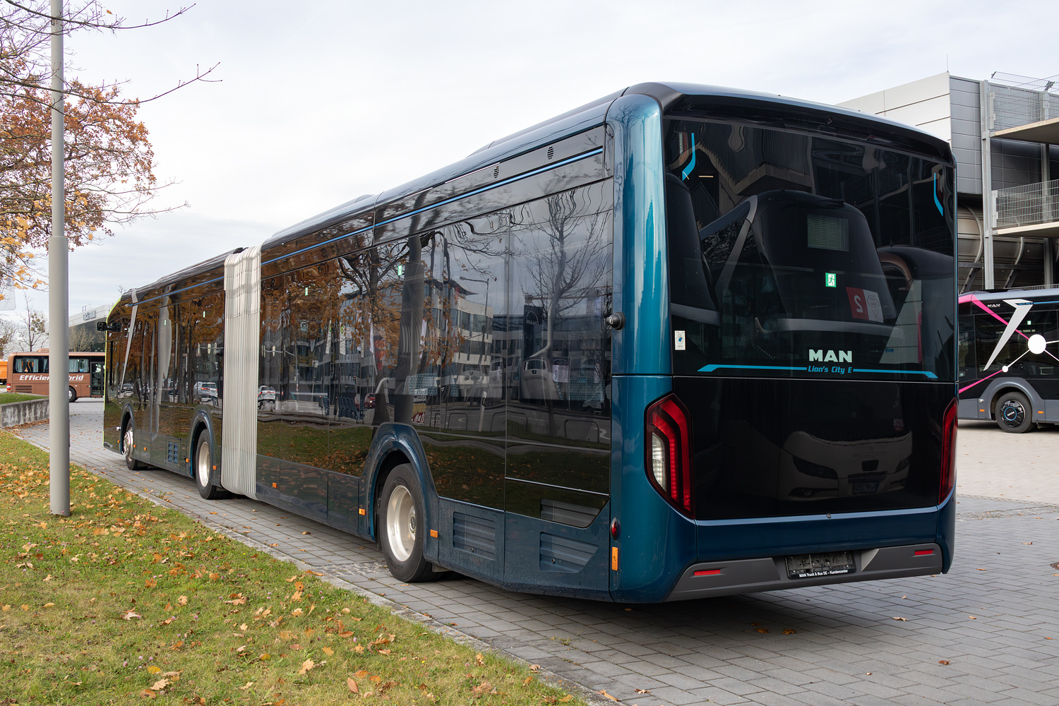 Bavorsko, MAN 18C Lion's City 18 E NG734 č. [18C7820]