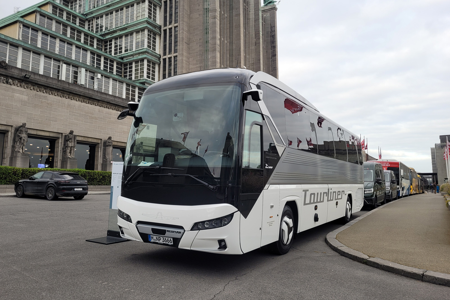 Бавария, Neoplan P21 N2216SHD Tourliner № M-NP 3666; Бельгия &mdash; Busworld Europe 2025