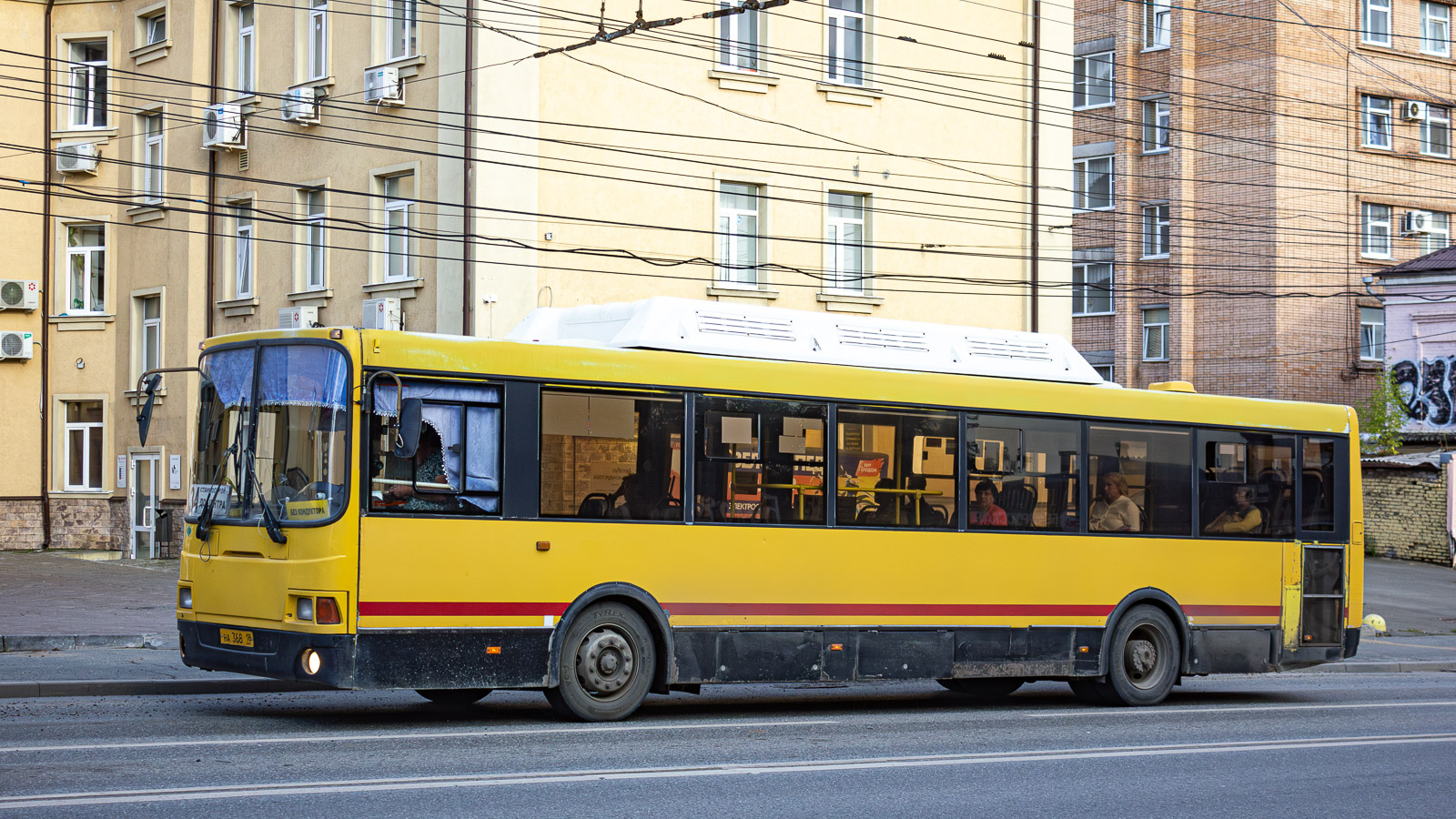 Удмуртия, ЛиАЗ-5256.57 № НА 368 18