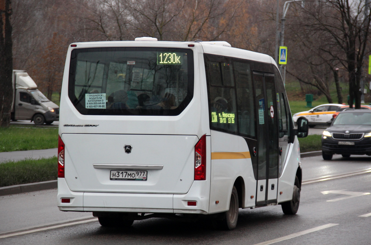 Москва, ГАЗ-A68R52 City № Н 317 МО 977