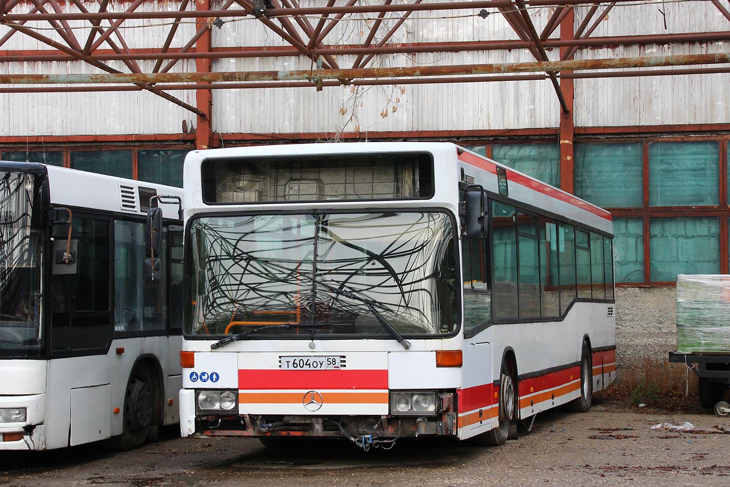 Penza region, Mercedes-Benz O405N2 č. Т 604 ОУ 58