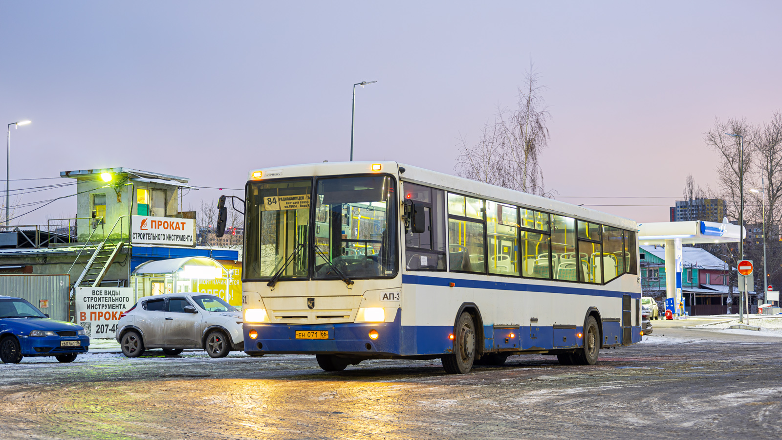 Свердловская область, НефАЗ-5299-20-32 № 451