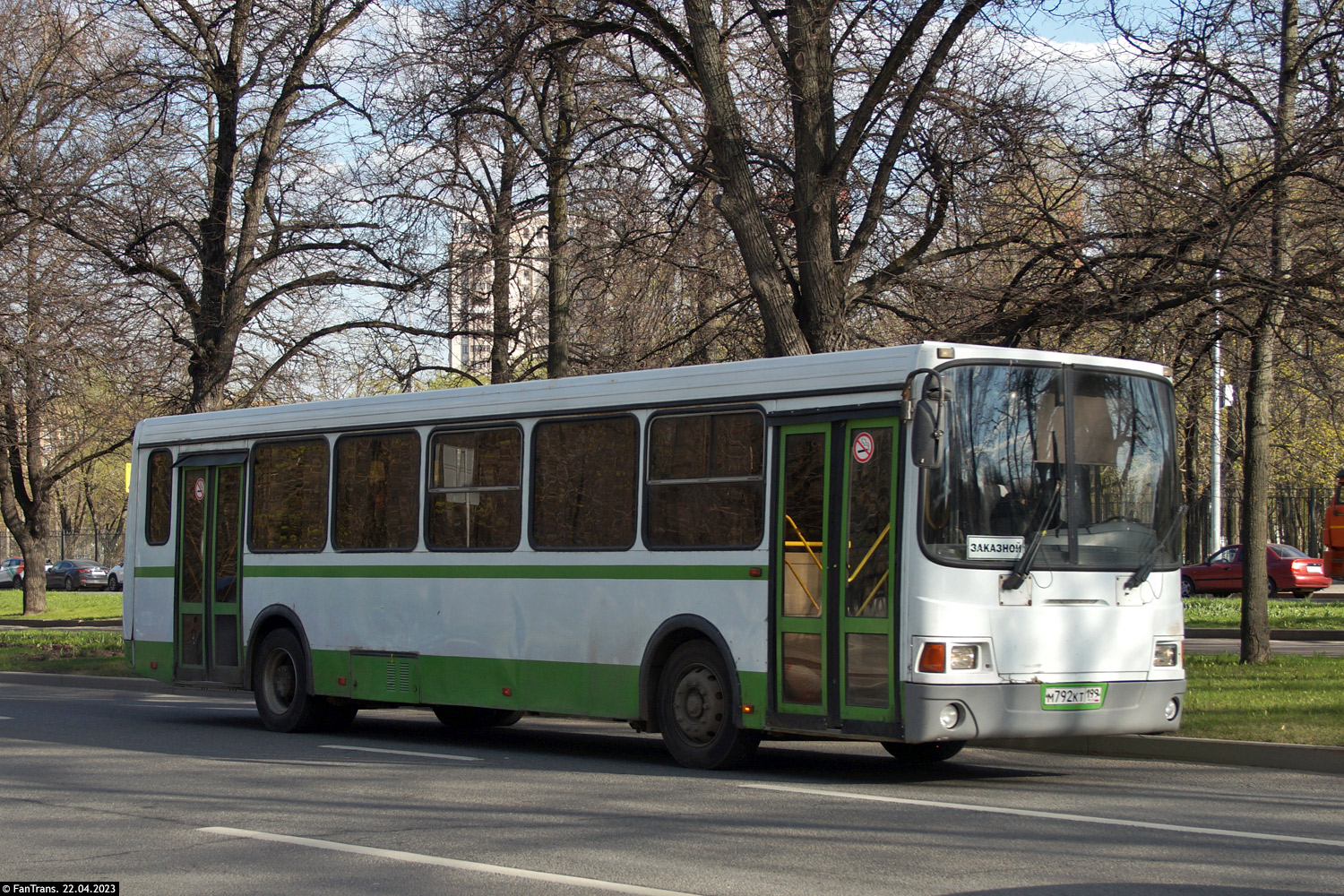 Москва, ЛиАЗ-5256.36-01 № М 792 КТ 199