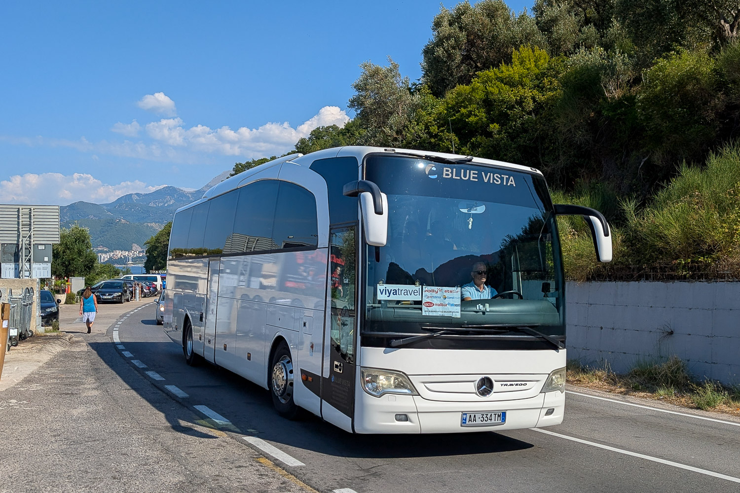 Albánie, Mercedes-Benz Travego II 15RHD č. AA-334TM