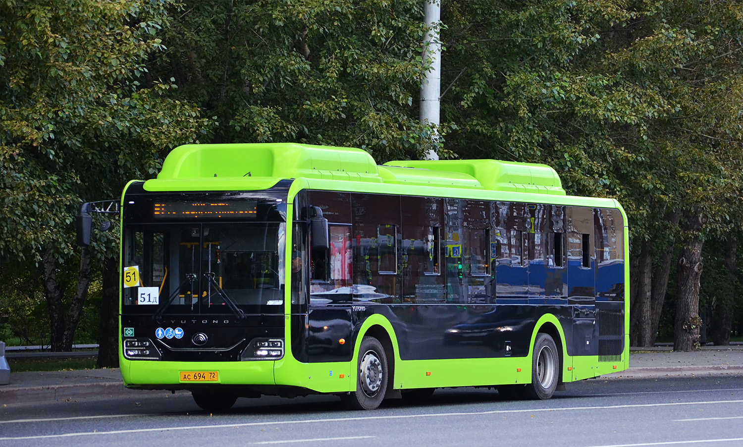 Тюменская область, Yutong ZK6116HG № АС 694 72