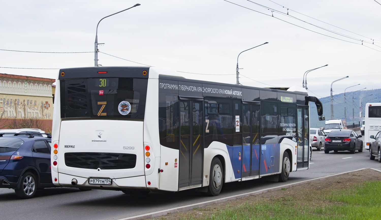 Красноярский край, НефАЗ-5299-40-52 № Р 879 ТМ 124