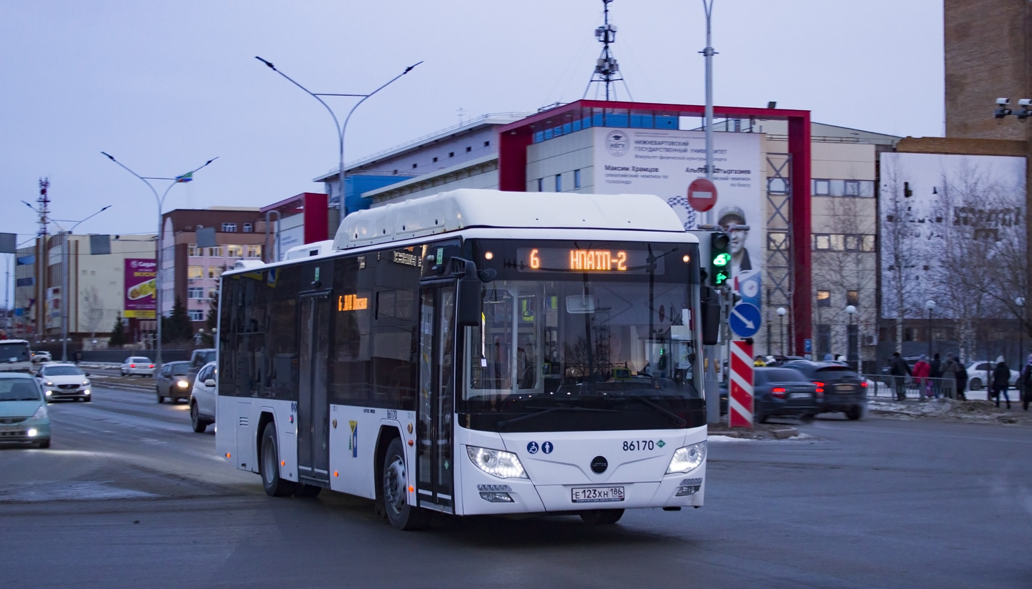 Ханты-Мансийский АО, Lotos-105C02 № 86170