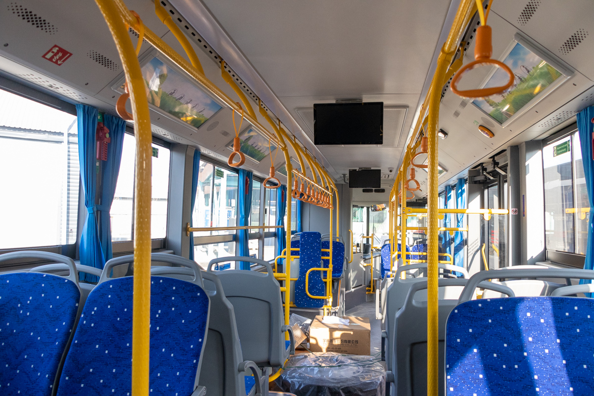 Кыргызстан, Yutong ZK6126HG № [18]