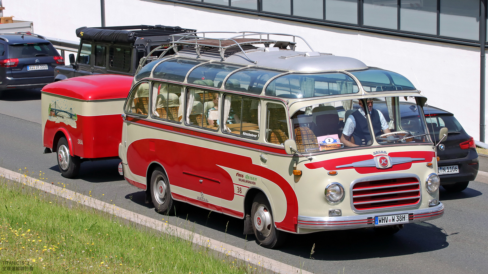 Нижняя Саксония, Setra S6 № 38; Северный Рейн-Вестфалия &mdash; 130 лет с запуска первого в мире автобусного маршрута