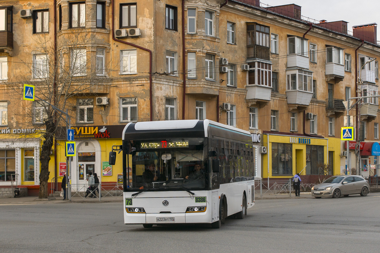 Омская область, Dongfeng EQ6930 № 8386