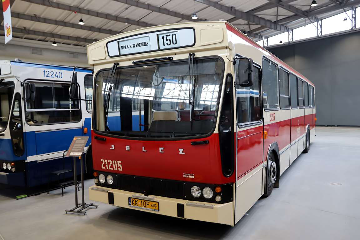 Польша, Jelcz PR110 № 21205