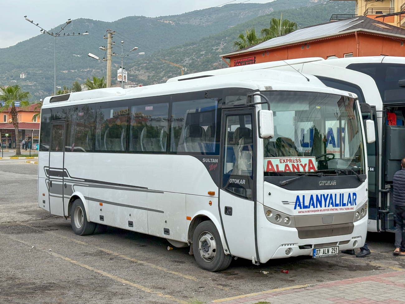 Турция, Otokar Sultan 180S Mega № 07 ALN 251