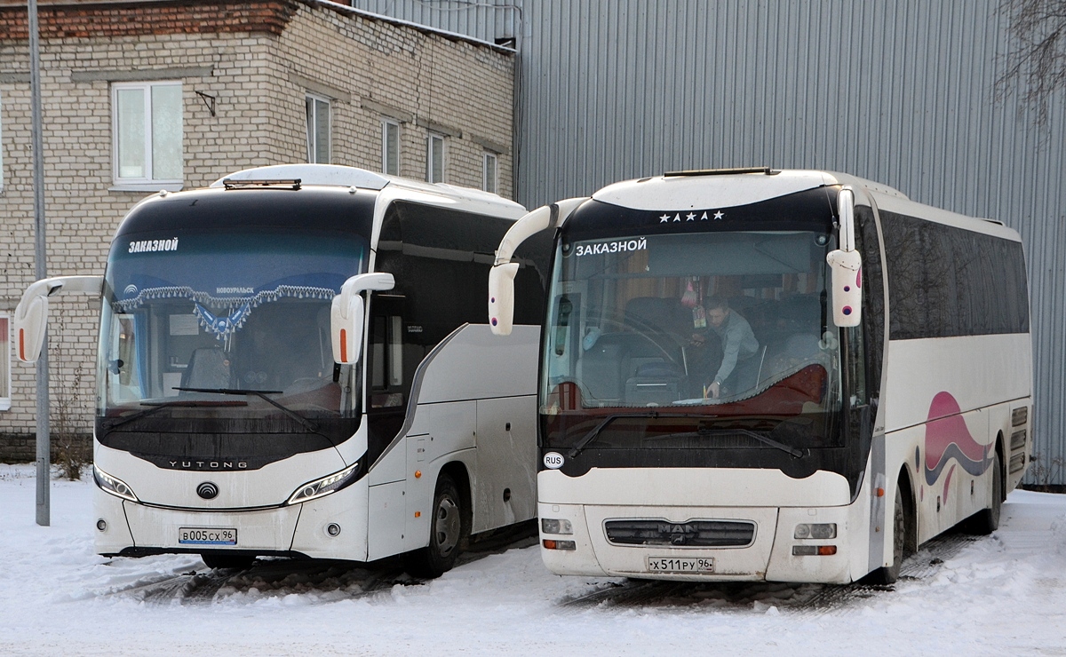 Свердловская область, MAN R02 Lion's Star RHS464 № Х 511 РУ 96