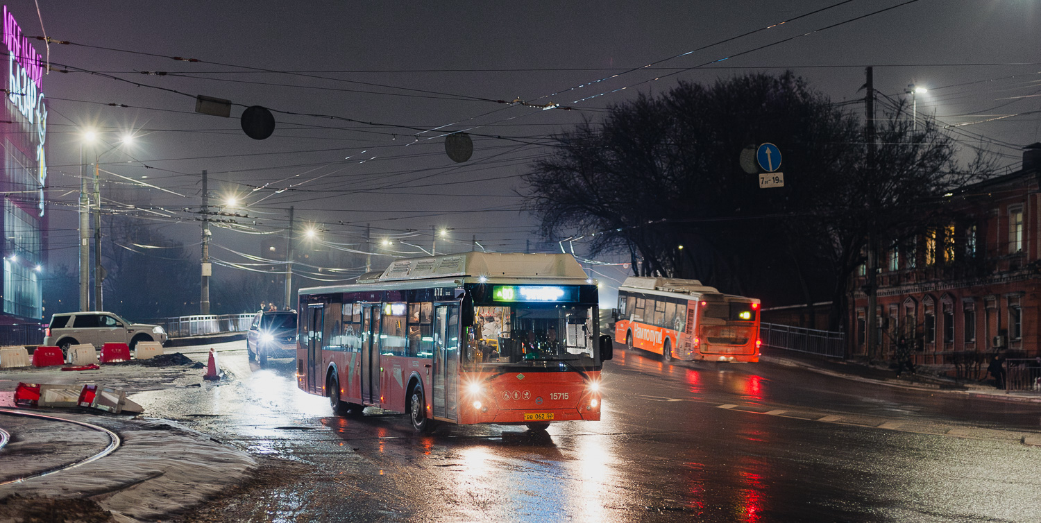 Ніжагародская вобласць, ЛиАЗ-5292.67 (CNG) № 15715