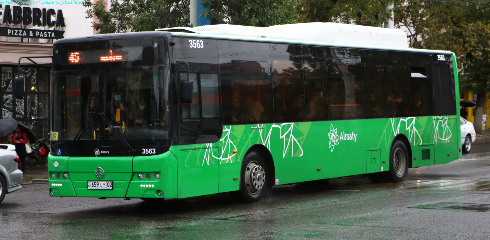 Алматы, Golden Dragon XML6125CN (Hyundai Trans Auto) № 3563