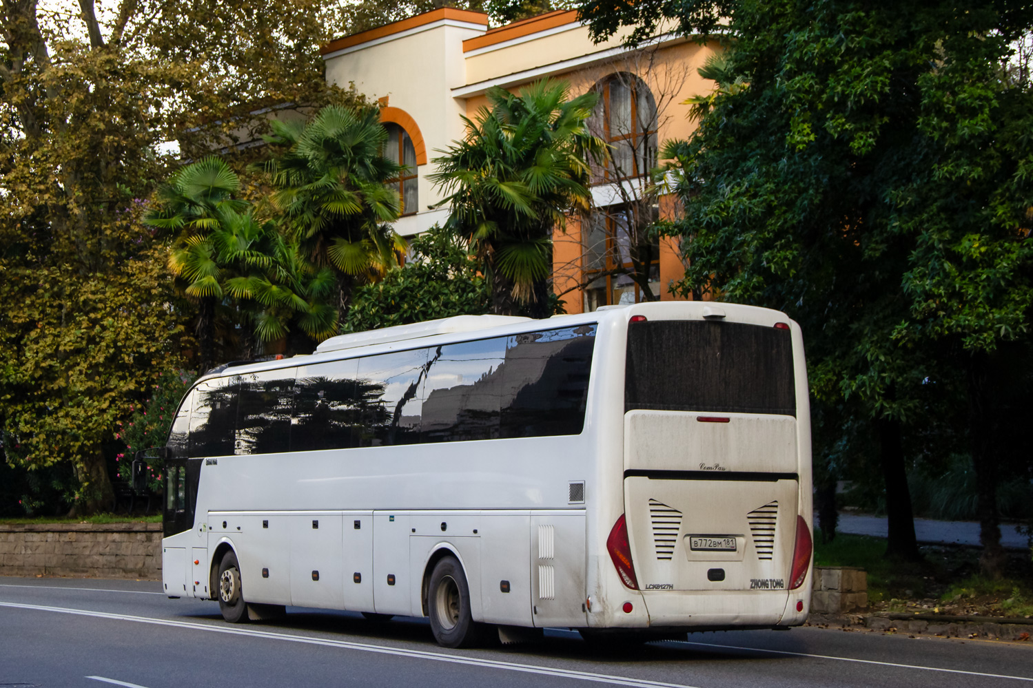 Луганская область, Zhong Tong LCK6127H ComPass № В 772 ВМ 181