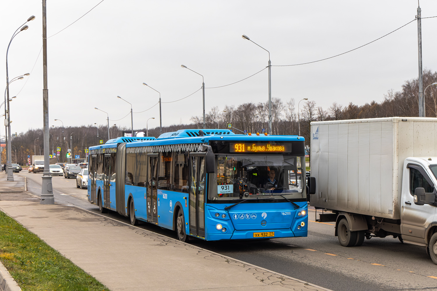 Moskva, LiAZ-6213.65 č. 162111