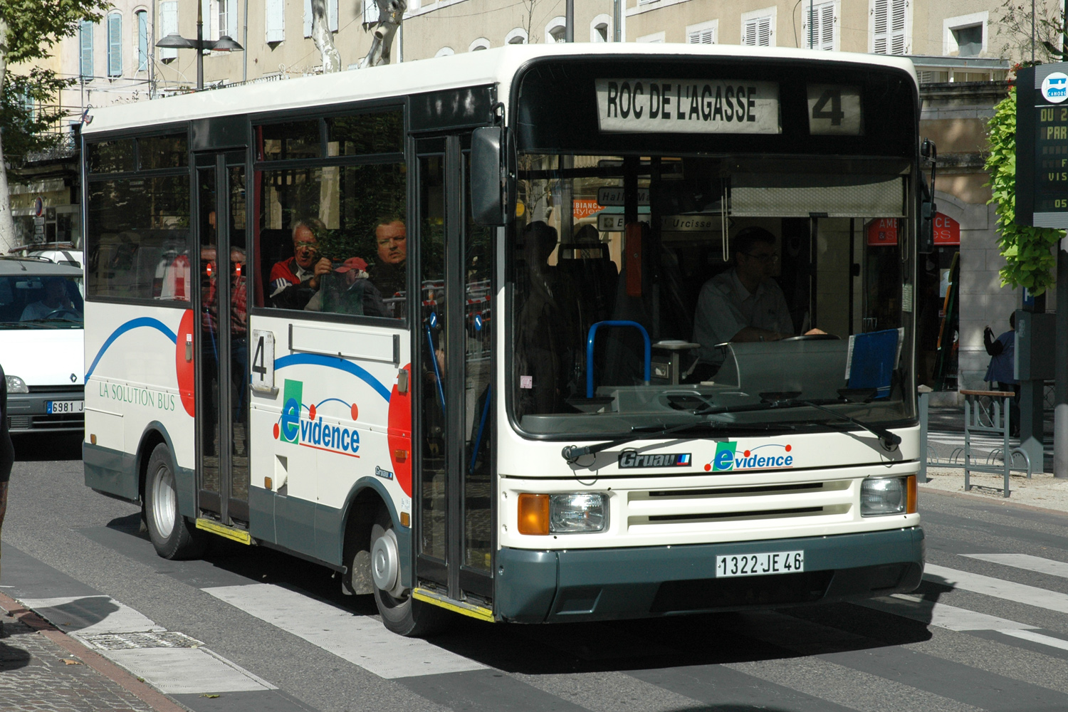 Франция, Gruau MG 36 № 1322 JE 46