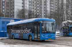 Moscow, KAMAZ-6282 # 430455; Moscow, KAMAZ-52222 # 430940