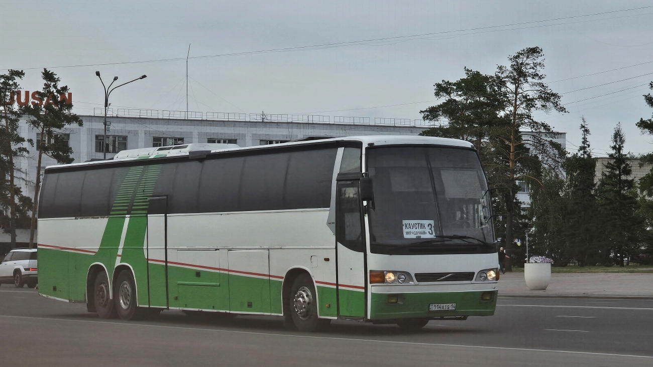 Павлодарская область, Carrus Regal № 114 AIG 14