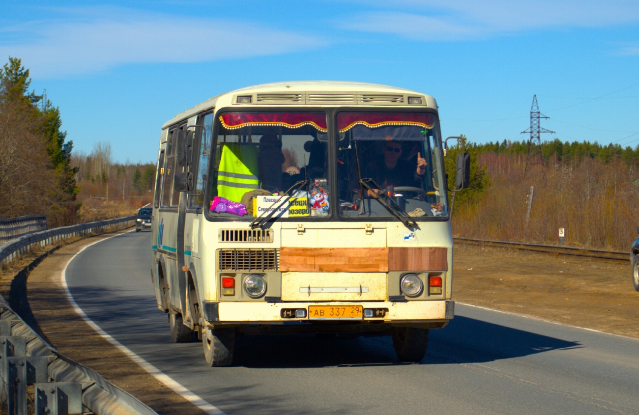 Arkhangelsk region, PAZ-32053 № АВ 337 29